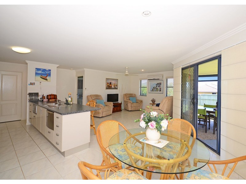 3 Picadilly Circuit, Urraween QLD 4655