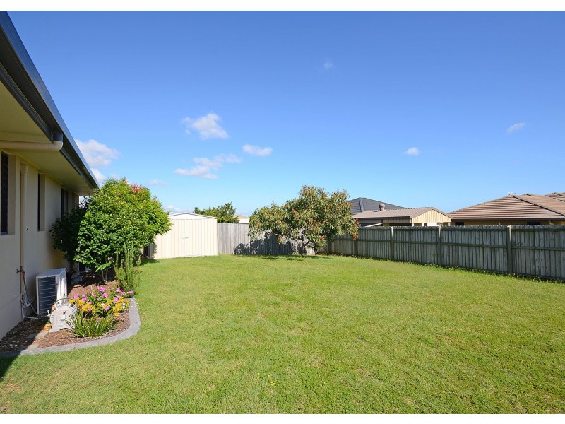 3 Picadilly Circuit, Urraween QLD 4655