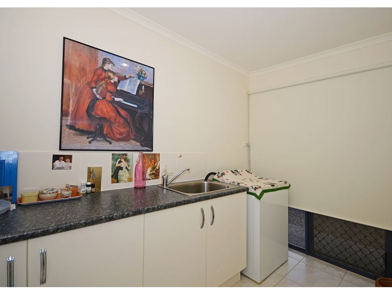 3 Picadilly Circuit, Urraween QLD 4655