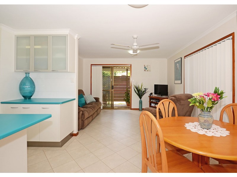 41 John Street, Scarness QLD 4655