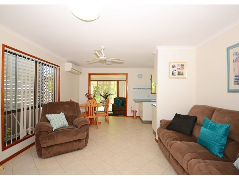 41 John Street, Scarness QLD 4655