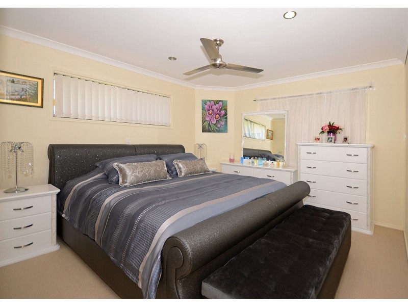 65 Gundesen Drive, Urraween QLD 4655