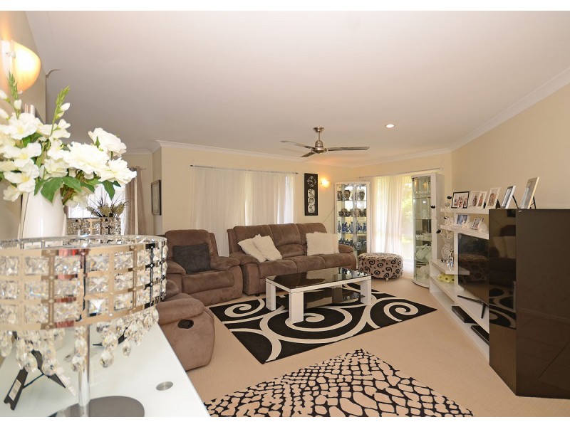65 Gundesen Drive, Urraween QLD 4655