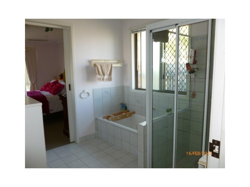 41 BRUCE, Torquay QLD 4655