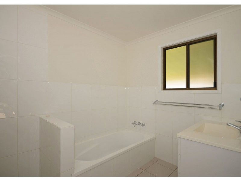 57 Pulgul Street, Urangan QLD 4655