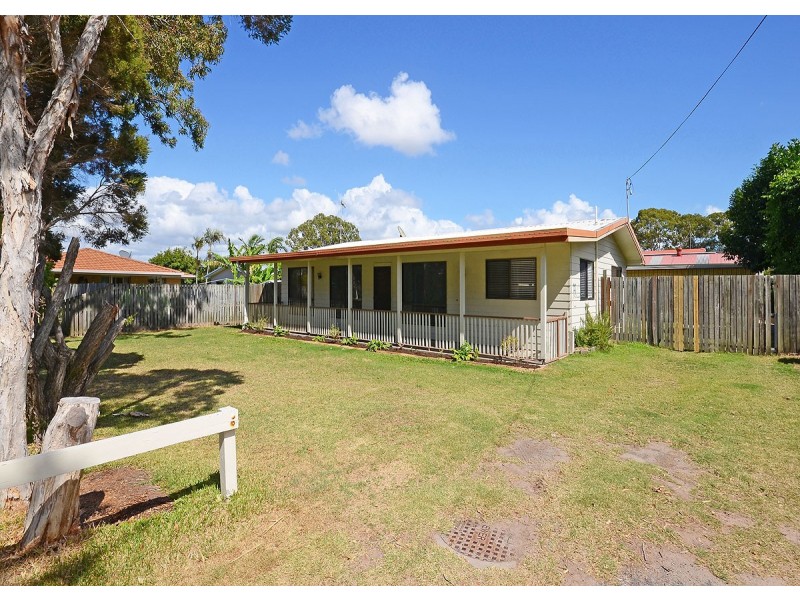 57 Pulgul Street, Urangan QLD 4655