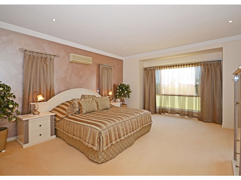 28 Lancewood Court, Wondunna QLD 4655