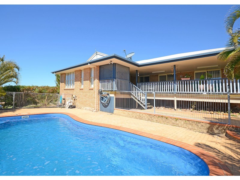 16 Queensbury Grove, Urraween QLD 4655