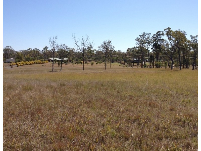 14 Oakes Drive, Burrum Heads QLD 4659