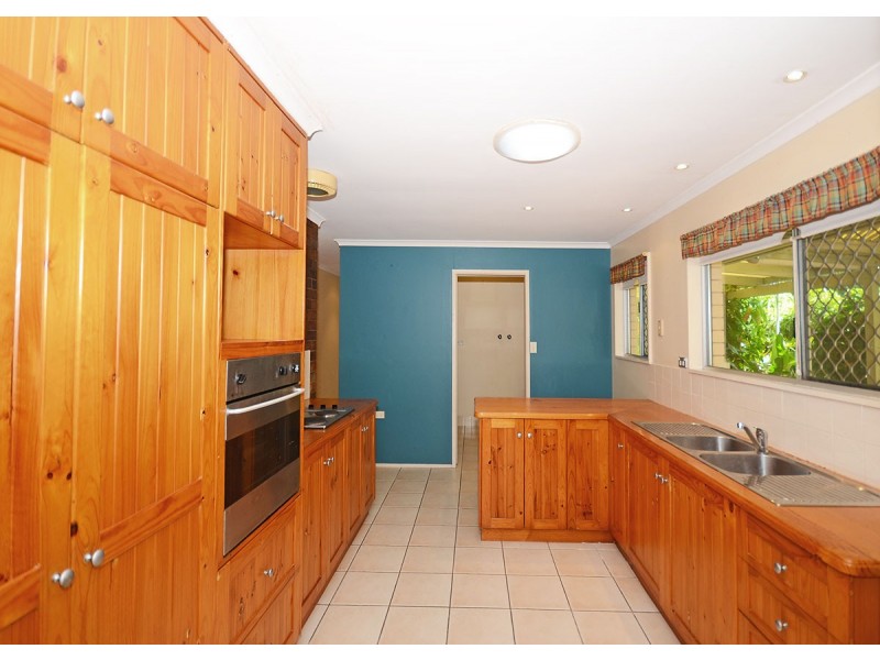 19 Galatea Street, Point Vernon QLD 4655