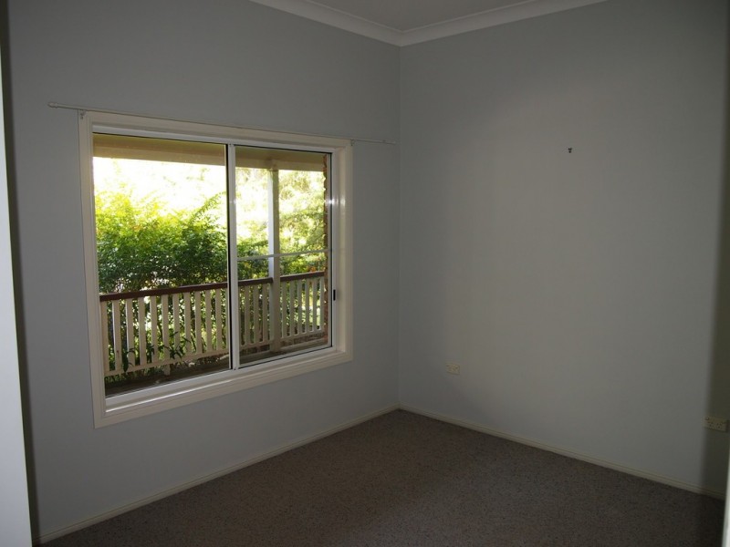 9-11 Verden Drive, Urangan QLD 4655