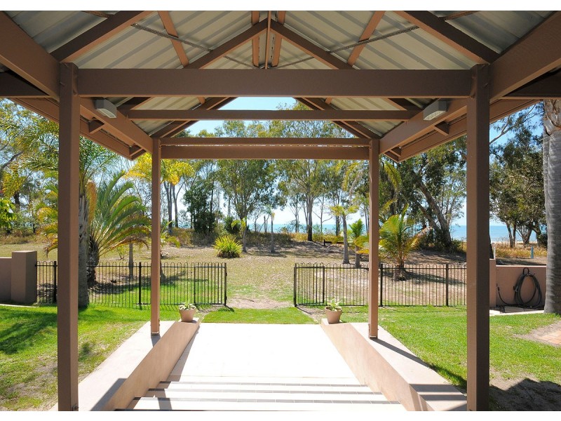 138 Burrum Street, Burrum Heads QLD 4659