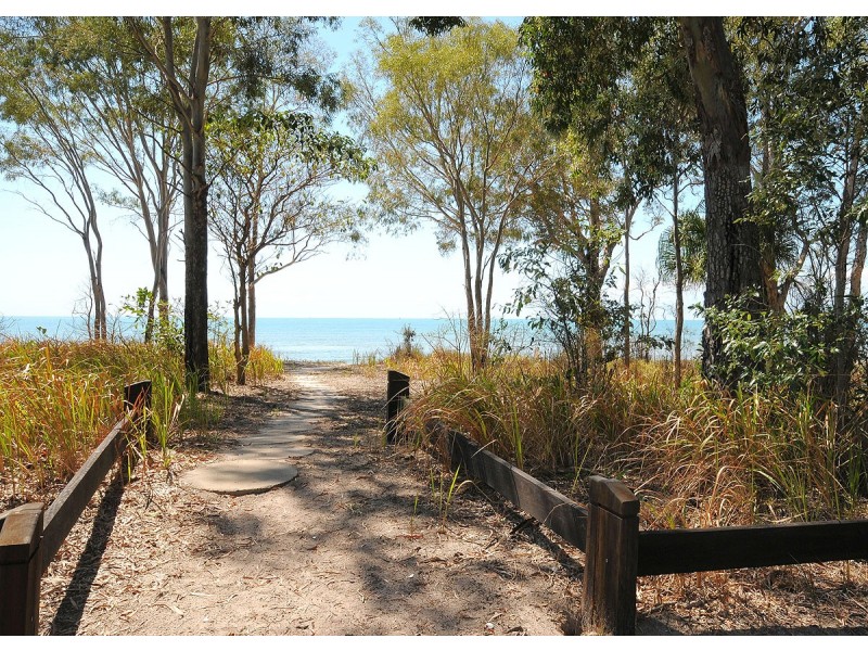 138 Burrum Street, Burrum Heads QLD 4659