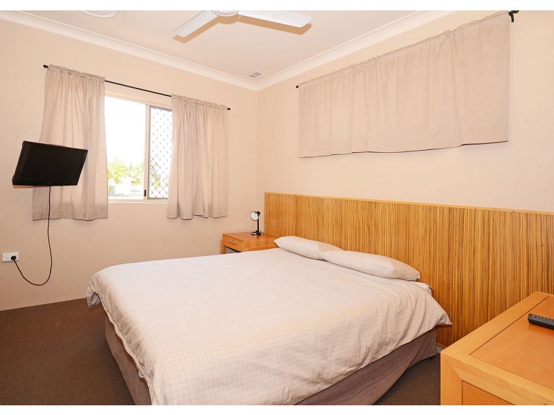 138 Burrum Street, Burrum Heads QLD 4659