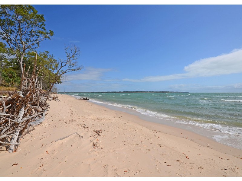 138 Burrum Street, Burrum Heads QLD 4659