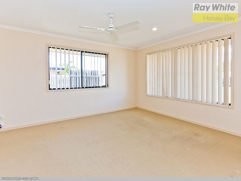 20 Moonstone Drive, Urangan QLD 4655