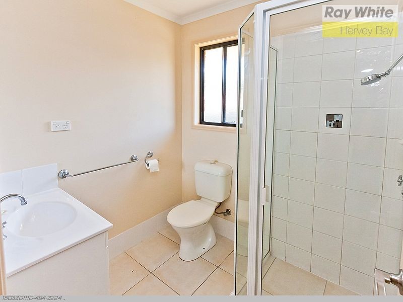 20 Moonstone Drive, Urangan QLD 4655