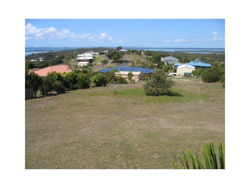 22 Tradewind Close, River Heads QLD 4655