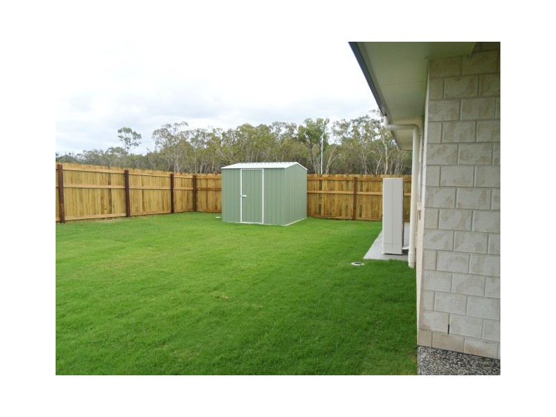 10 Serene Way, Wondunna QLD 4655
