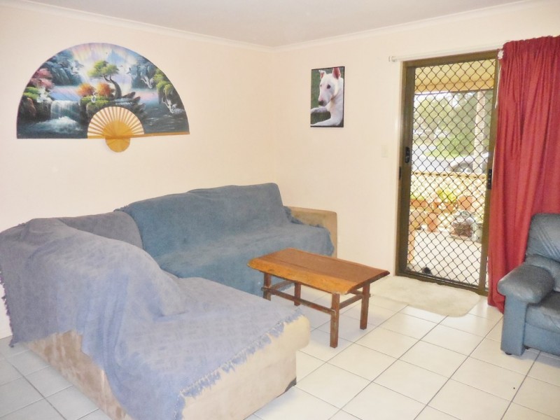 12 Aimee Drive, Urangan QLD 4655