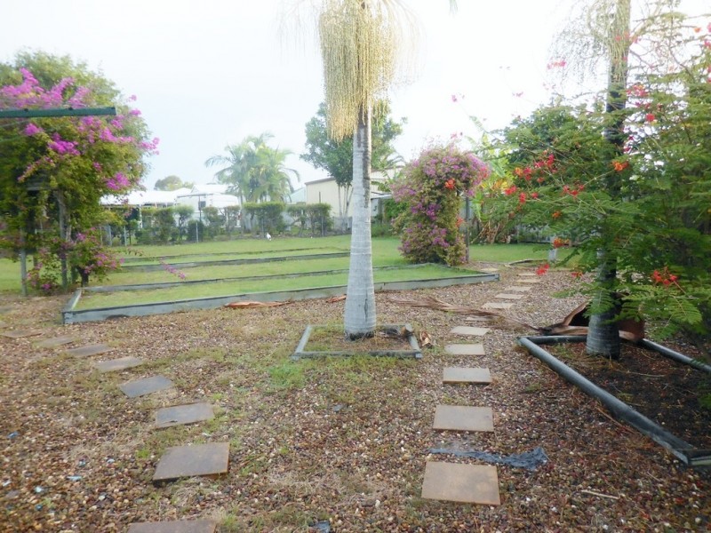 12 Aimee Drive, Urangan QLD 4655