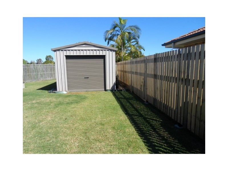 10 Phoenix court, Kawungan QLD 4655