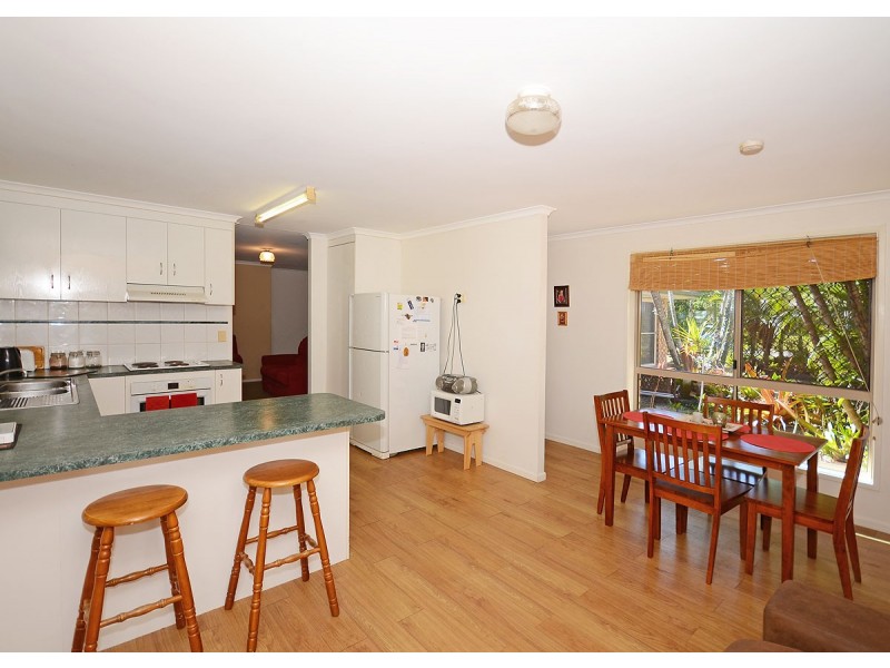 7 Brolga Court, Eli Waters QLD 4655