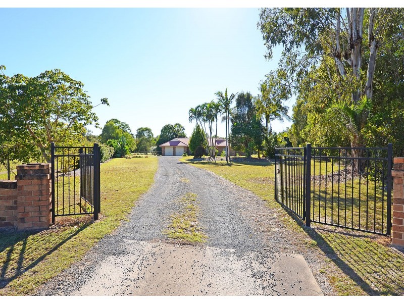 23-25 Jindera Court, Wondunna QLD 4655