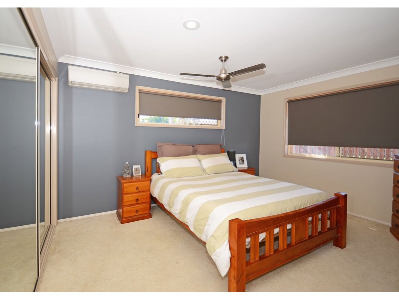4 Elm Court, Kawungan QLD 4655