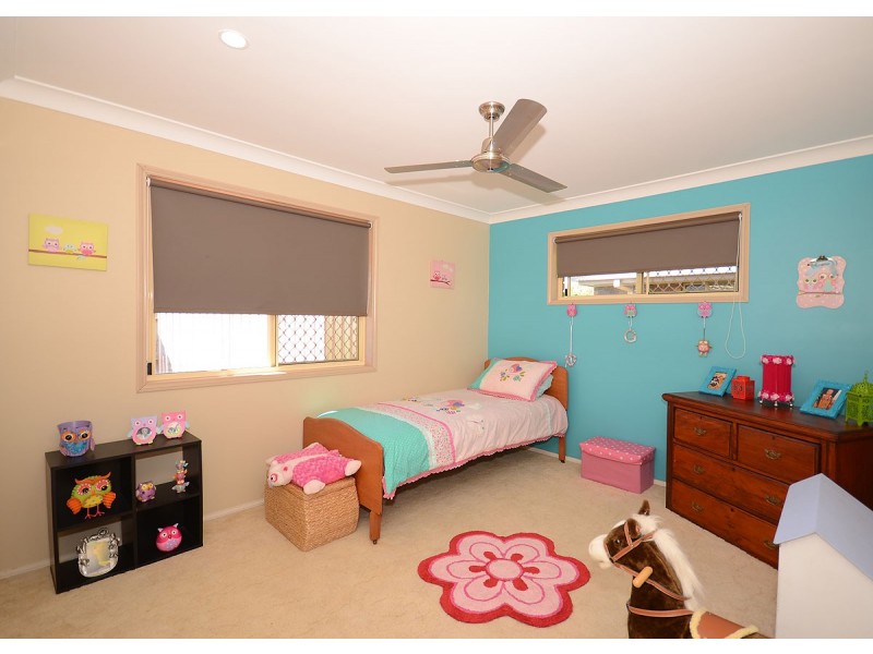 4 Elm Court, Kawungan QLD 4655