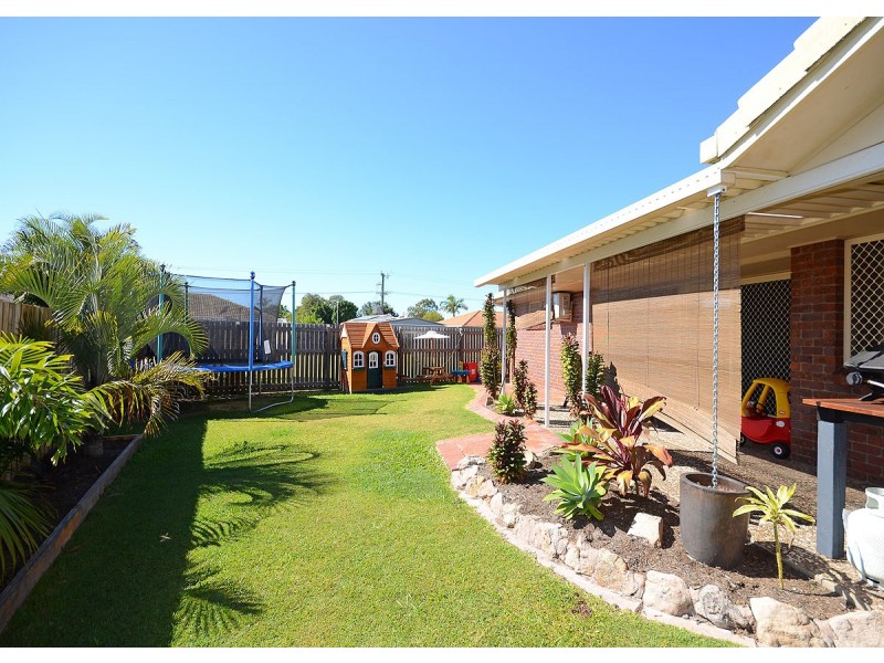 4 Elm Court, Kawungan QLD 4655