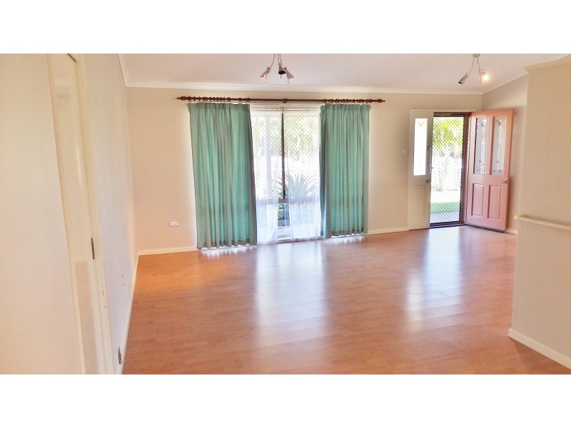 37 Dover Street, Pialba QLD 4655