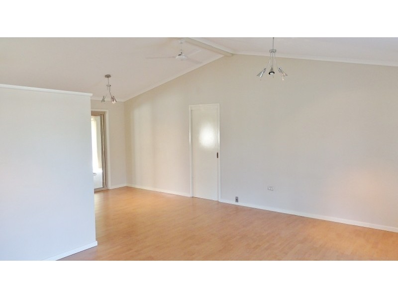 37 Dover Street, Pialba QLD 4655