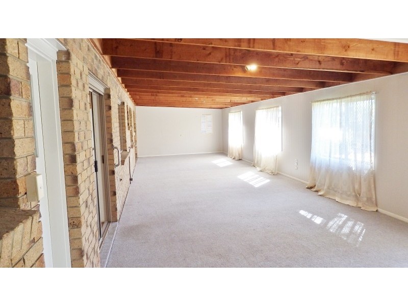 37 Dover Street, Pialba QLD 4655