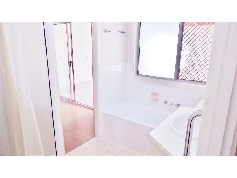 37 Dover Street, Pialba QLD 4655