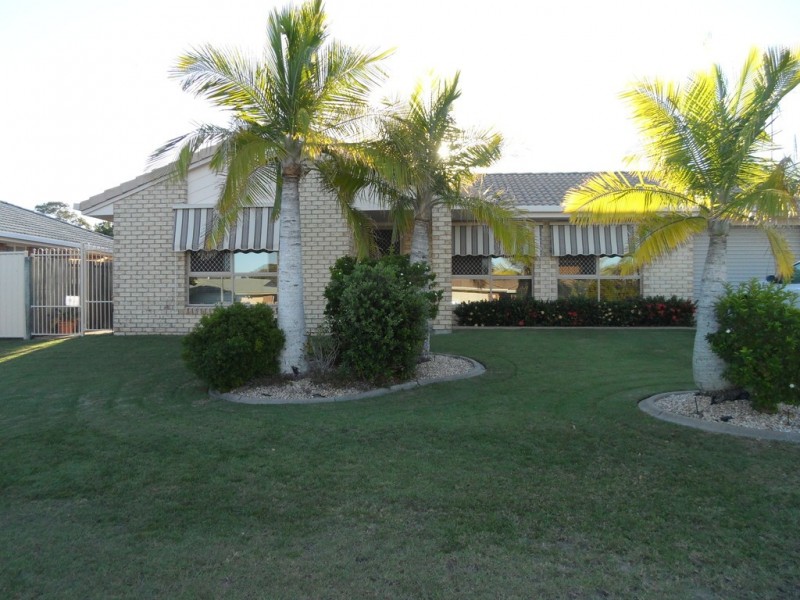 70 Aimee Drive, Urangan QLD 4655