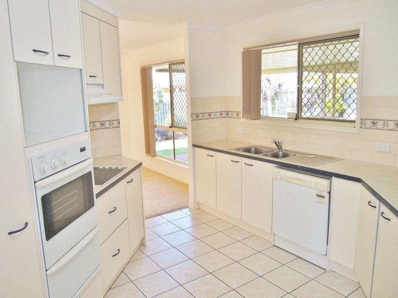 129 Colyton Street, Torquay QLD 4655