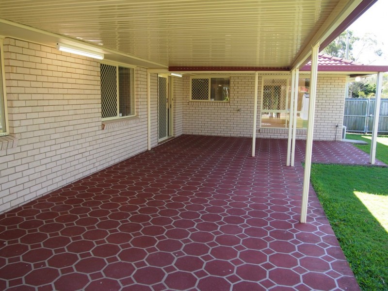 129 Colyton Street, Torquay QLD 4655