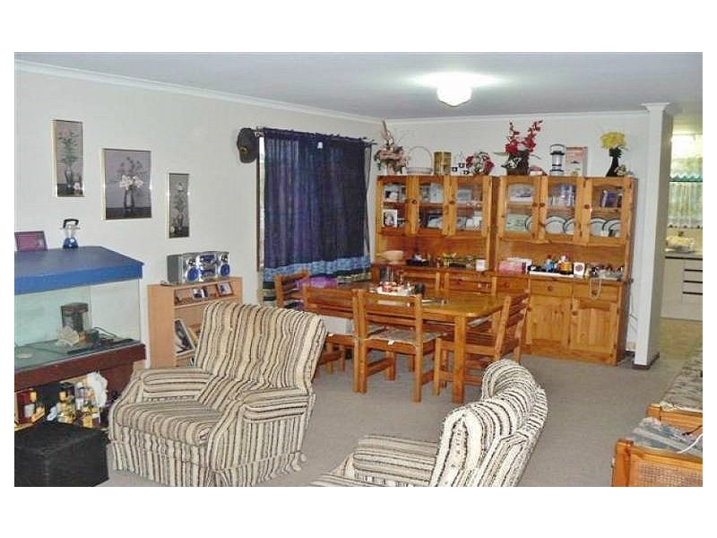 39 Hansen Street, Urangan QLD 4655