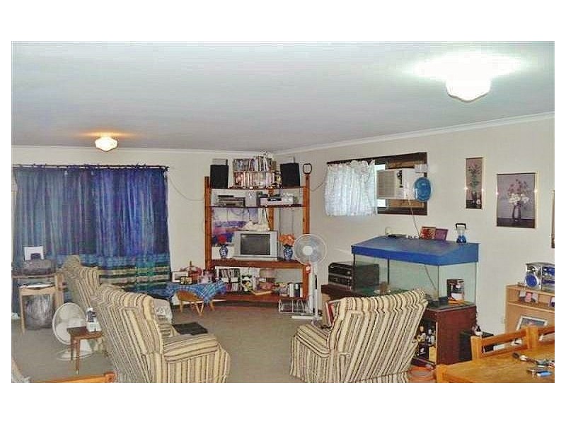 39 Hansen Street, Urangan QLD 4655