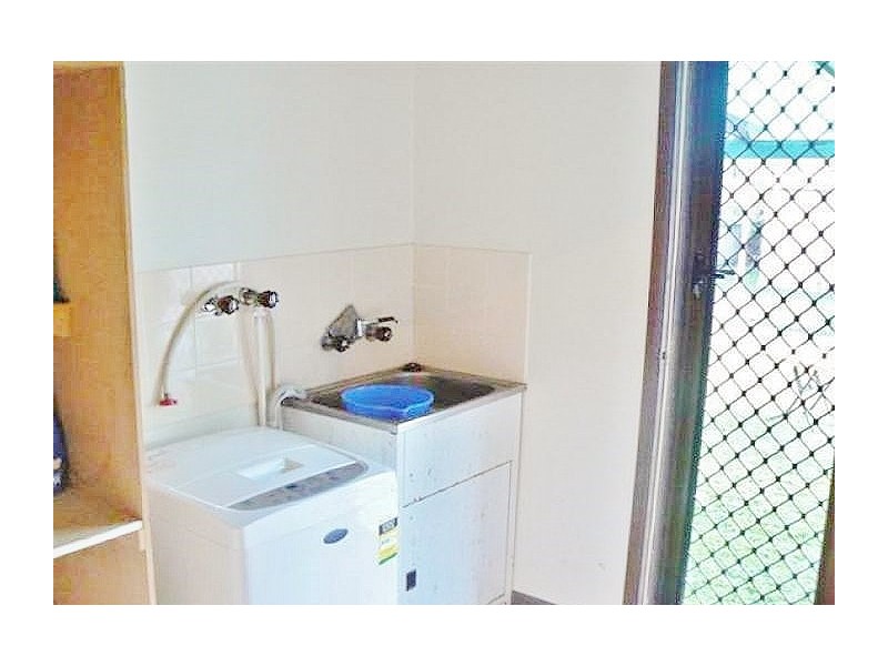 39 Hansen Street, Urangan QLD 4655