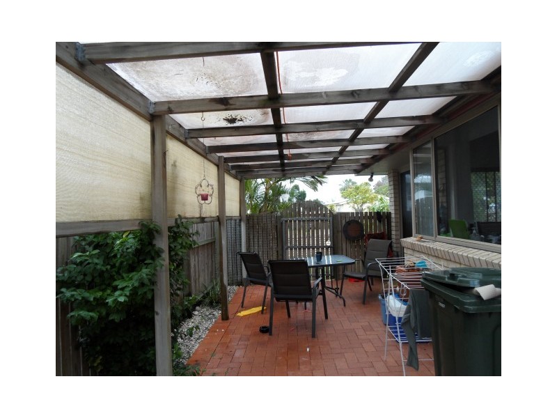 1/146 Cypress Street, Urangan QLD 4655