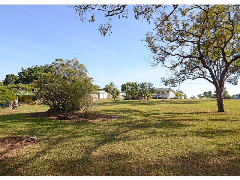 12 Spence Street, Point Vernon QLD 4655