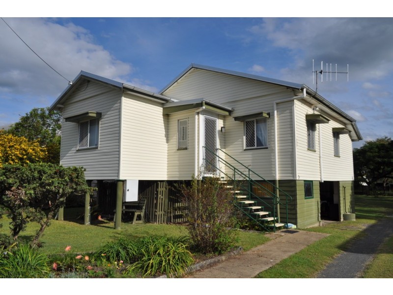127 Arnaud Street, Granville QLD 4650