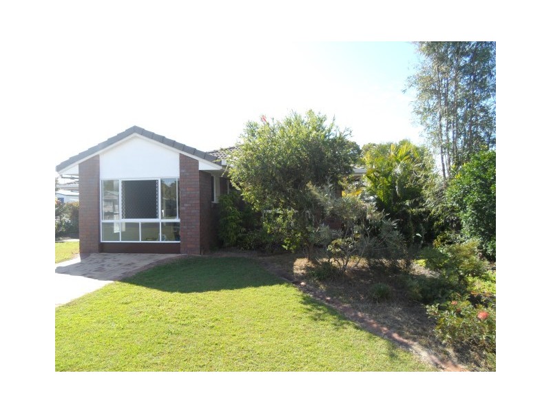 44 Helsham st, Point Vernon QLD 4655