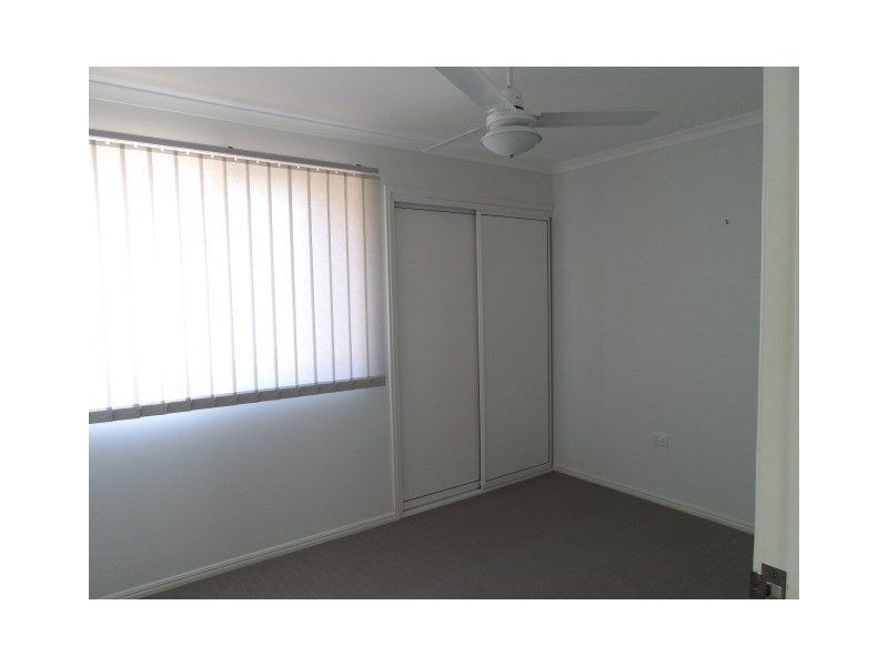 44 Helsham st, Point Vernon QLD 4655