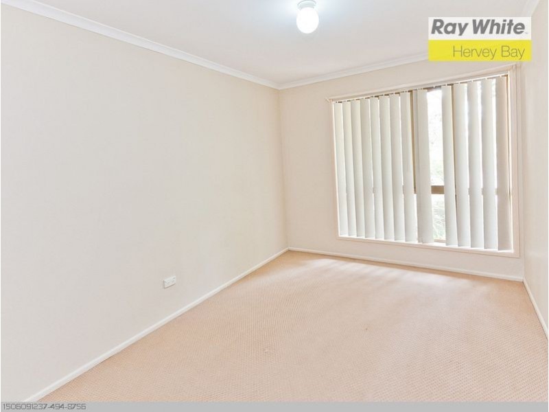 11 Shore Road E, Urangan QLD 4655