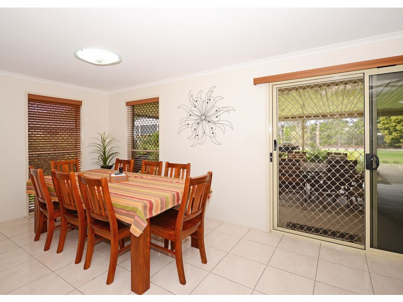 17 Pinehurst Drive, Wondunna QLD 4655
