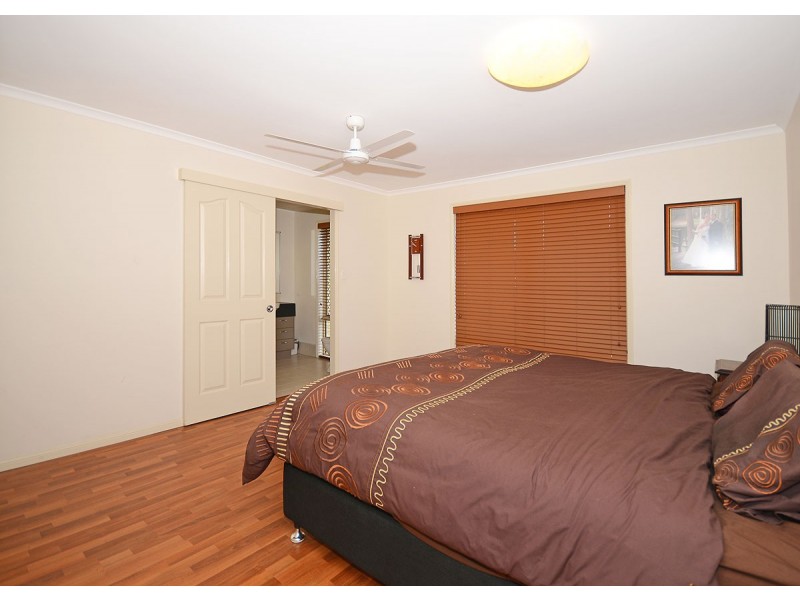 17 Pinehurst Drive, Wondunna QLD 4655
