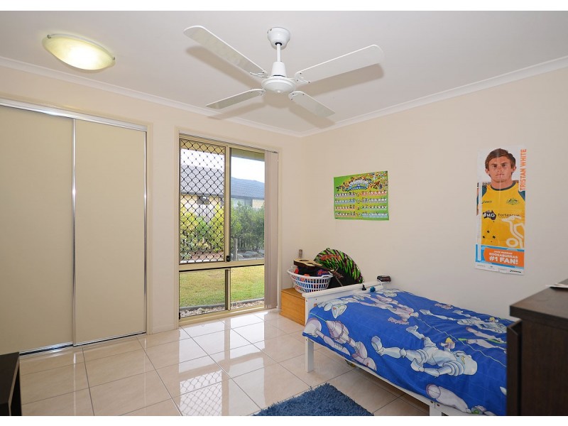 17 Pinehurst Drive, Wondunna QLD 4655